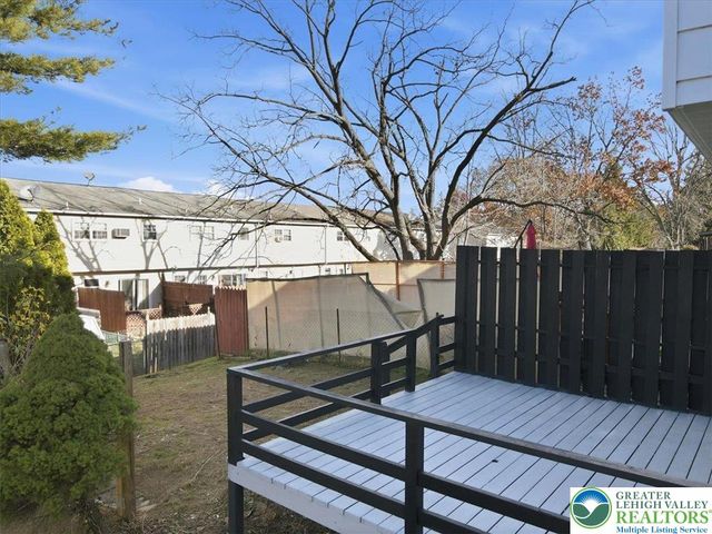 5673 Wedge Lane, Lower Macungie Twp, PA 18106