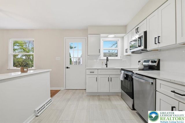 5673 Wedge Lane, Lower Macungie Twp, PA 18106