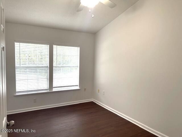 1611 LANDAU Road, Jacksonville, FL 32225