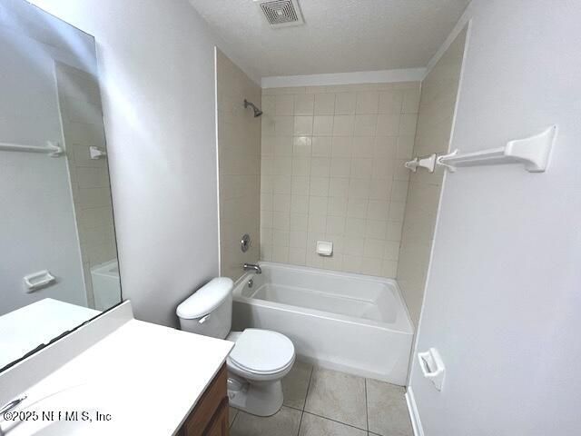 1611 LANDAU Road, Jacksonville, FL 32225