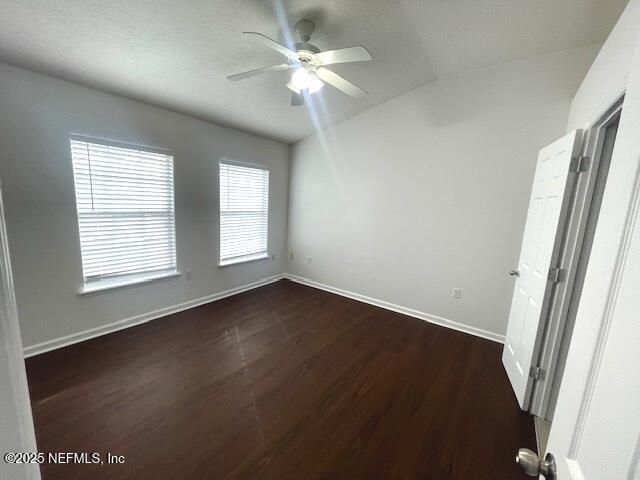 1611 LANDAU Road, Jacksonville, FL 32225