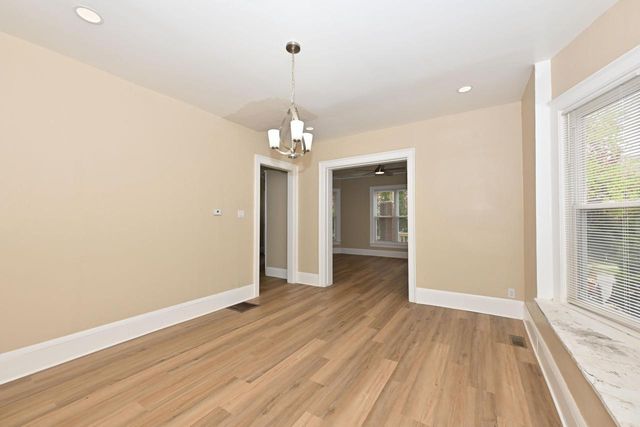 2825 Juneau AVENUE, Milwaukee, WI 53208