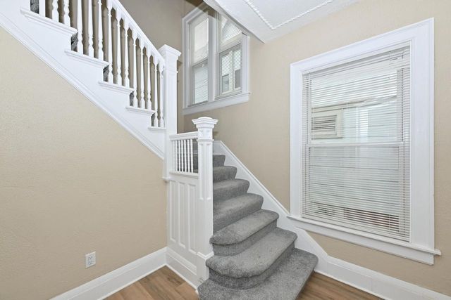 2825 Juneau AVENUE, Milwaukee, WI 53208