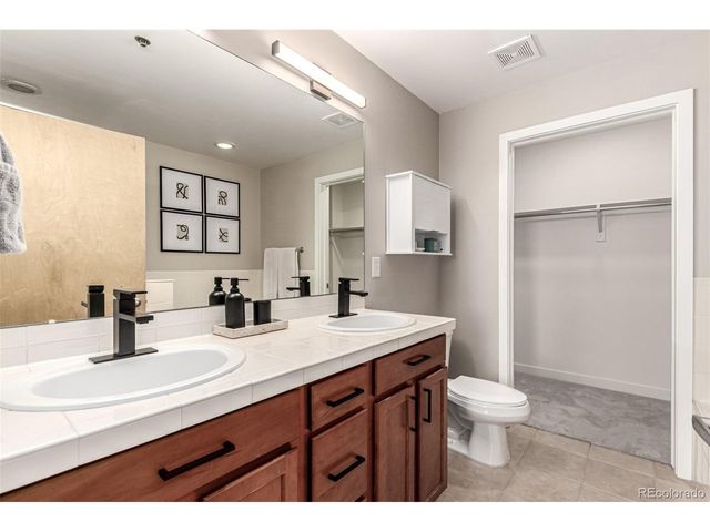 1313 S Clarkson St 303, Denver, CO 80210