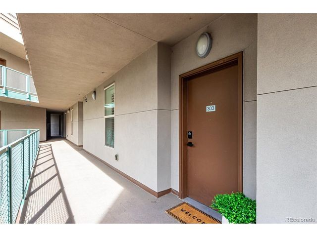 1313 S Clarkson St 303, Denver, CO 80210