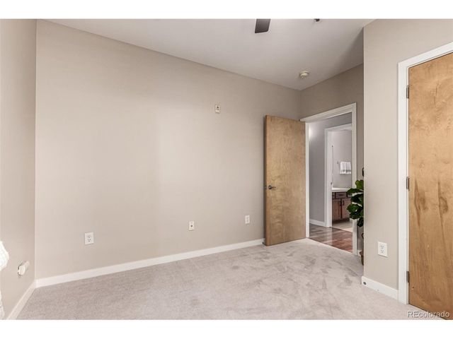 1313 S Clarkson St 303, Denver, CO 80210