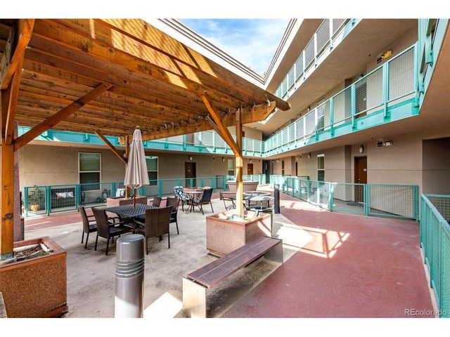 1313 S Clarkson St 303, Denver, CO 80210