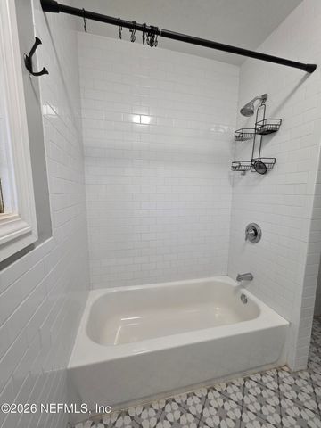 3353 DELLWOOD Avenue, Jacksonville, FL 32205