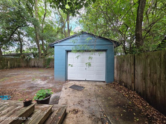 3353 DELLWOOD Avenue, Jacksonville, FL 32205