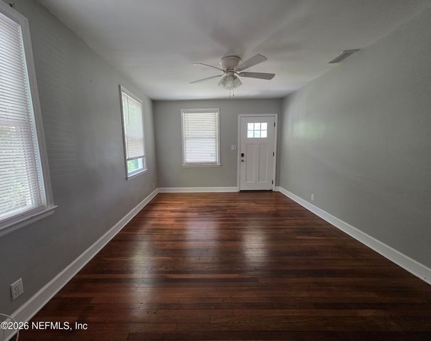 3353 DELLWOOD Avenue, Jacksonville, FL 32205
