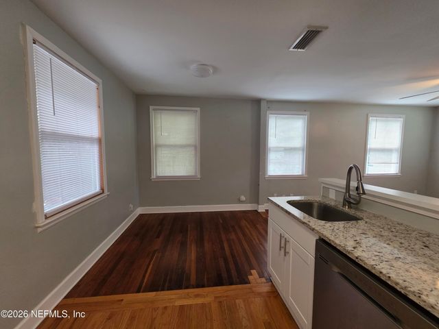 3353 DELLWOOD Avenue, Jacksonville, FL 32205