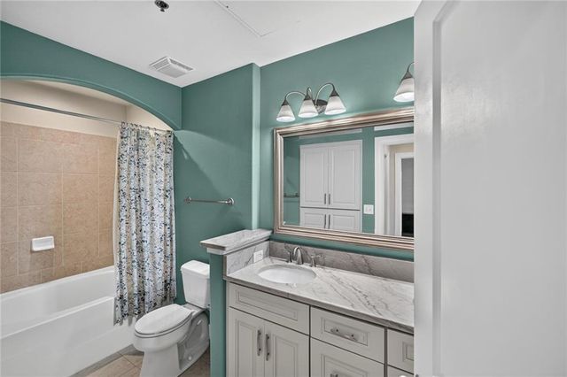 3445 Stratford Road NE 402, Atlanta, GA 30326