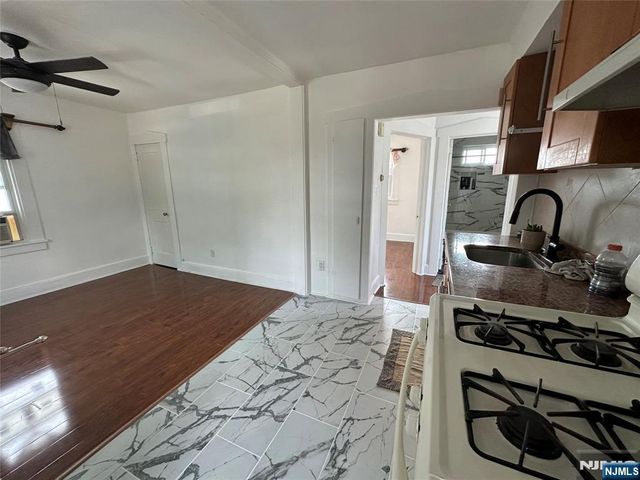 58 S Farview Avenue, Paramus, NJ 07652
