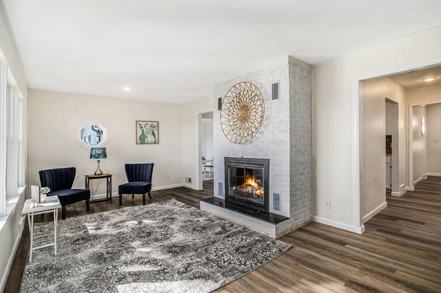 3411 W Shore Drive, Battle Creek, MI 49017