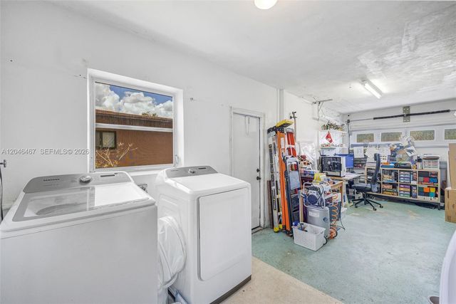 3620 NW 24th Street, Lauderdale Lakes, FL 33311