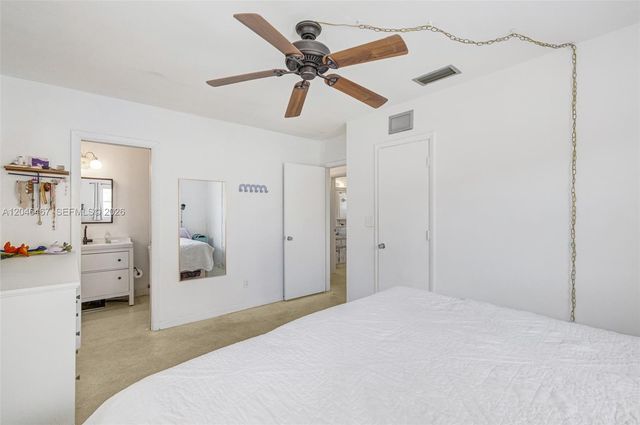 3620 NW 24th Street, Lauderdale Lakes, FL 33311