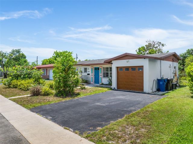 3620 NW 24th Street, Lauderdale Lakes, FL 33311