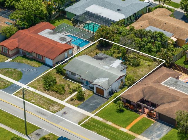 3620 NW 24th Street, Lauderdale Lakes, FL 33311