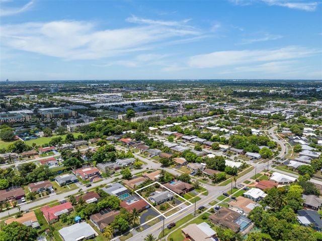 3620 NW 24th Street, Lauderdale Lakes, FL 33311