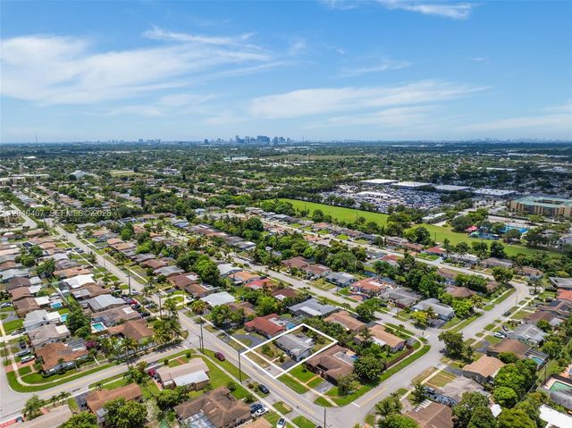 3620 NW 24th Street, Lauderdale Lakes, FL 33311