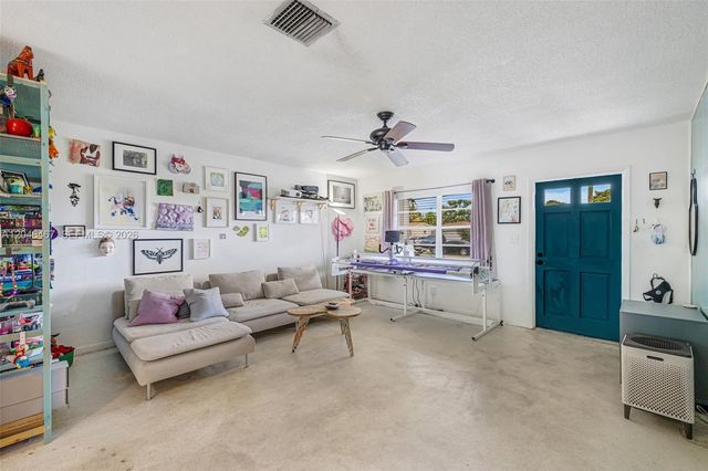 3620 NW 24th Street, Lauderdale Lakes, FL 33311