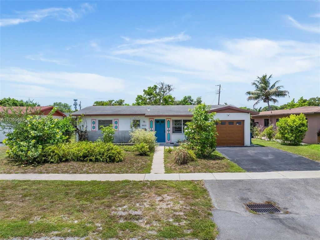 3620 NW 24th Street, Lauderdale Lakes, FL 33311