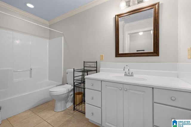 49886 US HWY 231, Oneonta, AL 35121