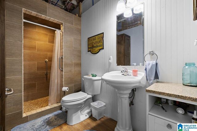 49886 US HWY 231, Oneonta, AL 35121