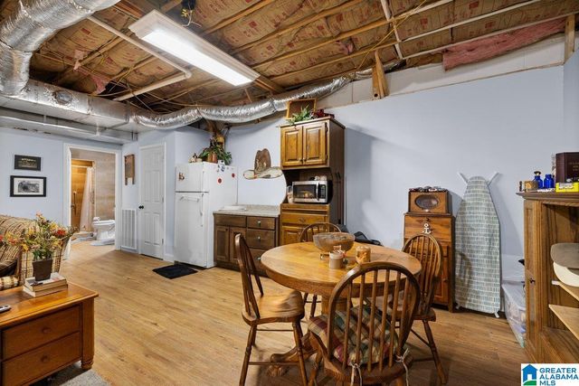 49886 US HWY 231, Oneonta, AL 35121