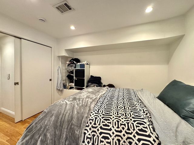 124 Beacon Street GF, Boston, MA 02116