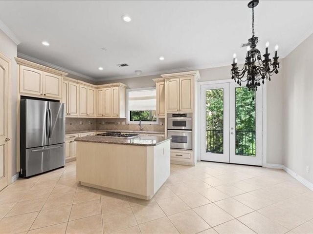 405 Reinerman Street, Houston, TX 77007