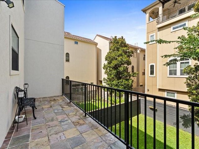 405 Reinerman Street, Houston, TX 77007