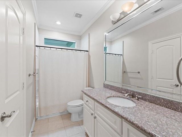 405 Reinerman Street, Houston, TX 77007