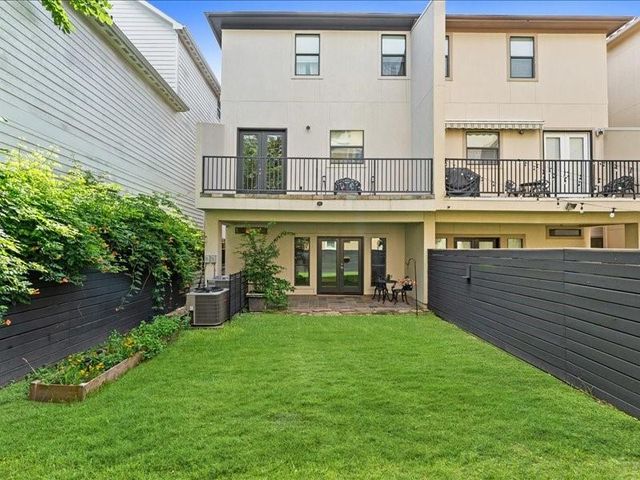 405 Reinerman Street, Houston, TX 77007