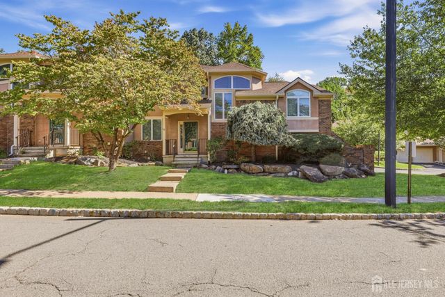 118 Kingsland Circle, South Brunswick, NJ 08852
