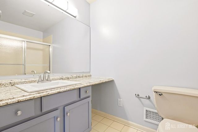 118 Kingsland Circle, South Brunswick, NJ 08852
