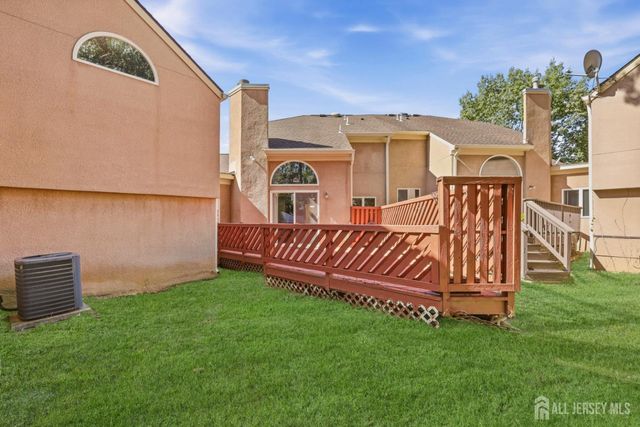 118 Kingsland Circle, South Brunswick, NJ 08852