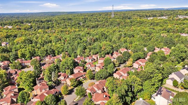 118 Kingsland Circle, South Brunswick, NJ 08852
