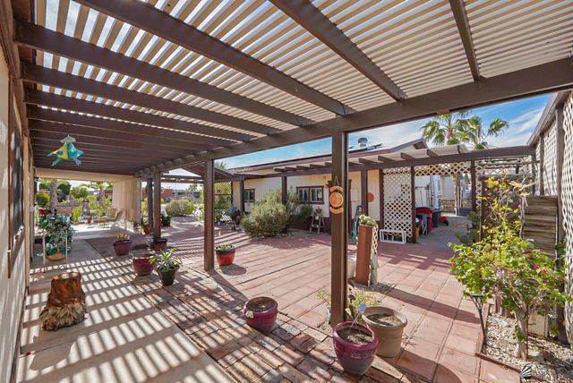 13614 E 45 Dr, Yuma, AZ 85367