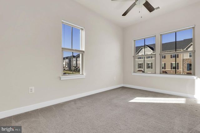 5941 TOMAHAWK ST, New Market, MD 21774