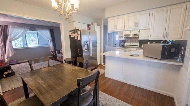 801 Merrill Avenue, Lansing, MI 48912