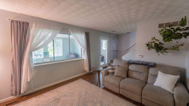 801 Merrill Avenue, Lansing, MI 48912