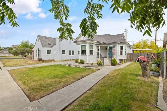 124 W Florinda, Hanford, CA 93230
