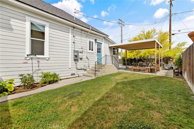 124 W Florinda, Hanford, CA 93230