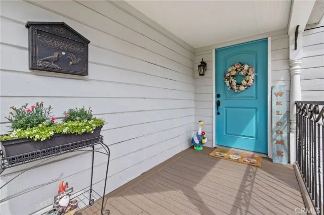 124 W Florinda, Hanford, CA 93230