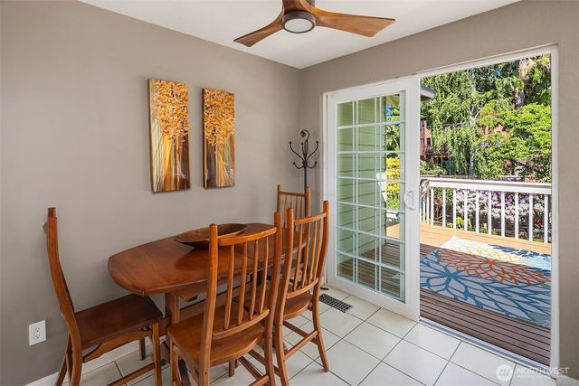 1033 8th Avenue S, Edmonds, WA 98020