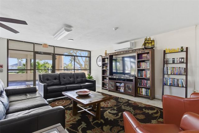 1270 GULF BOULEVARD 2007, Clearwater Beach, FL 33767