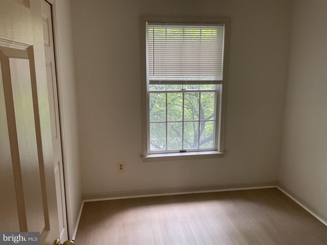 28 TENBY CT, Lutherville Timonium, MD 21093