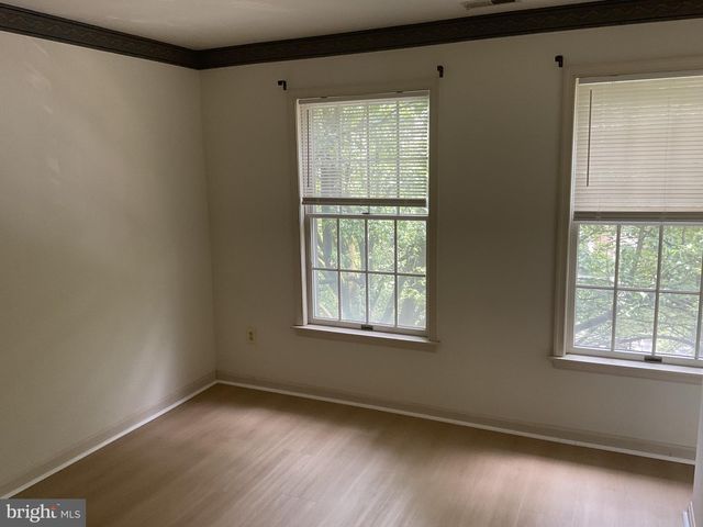 28 TENBY CT, Lutherville Timonium, MD 21093