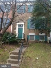 28 TENBY CT, Lutherville Timonium, MD 21093